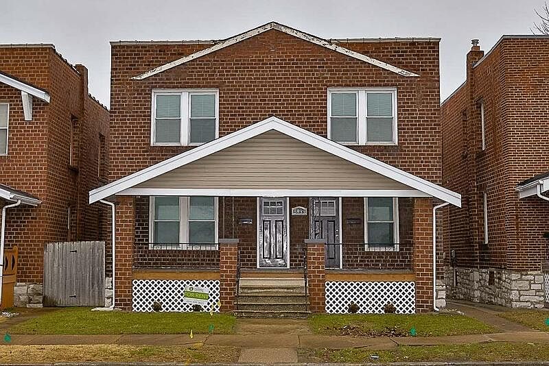 1st image of 5933 Southwest Ave #2F