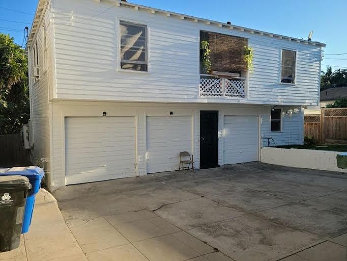 1st image of 2274 1/2 W 26th Pl