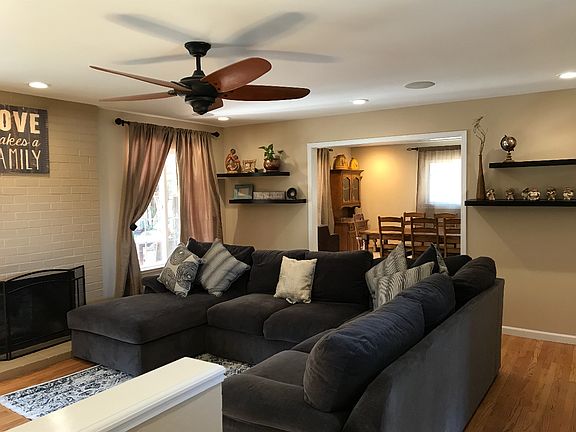 3rd image of 1310 Cedar Ct