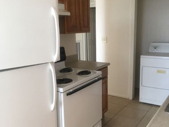 3rd image of 1235 Navajo Dr APT A