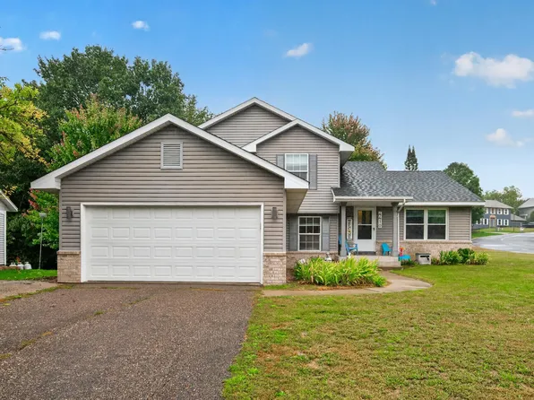 4410 S River Run, Savage, MN 55378