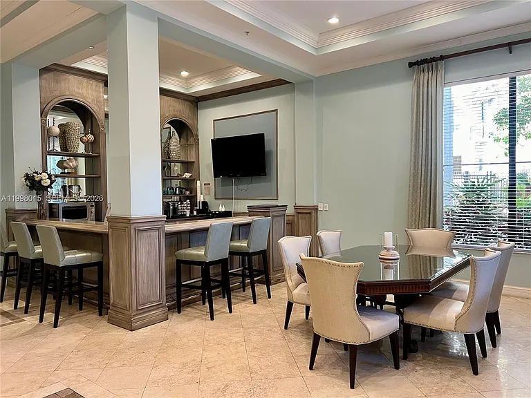 651 Okeechobee Blvd #811 — Photo 35