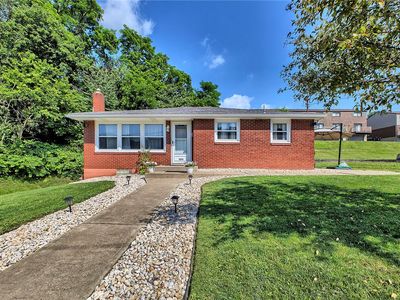 1215 Ellsworth Ave, Jeannette, PA, 15644