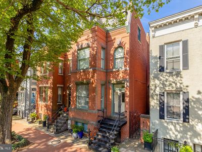 117 11th St SE, Washington, DC, 20003