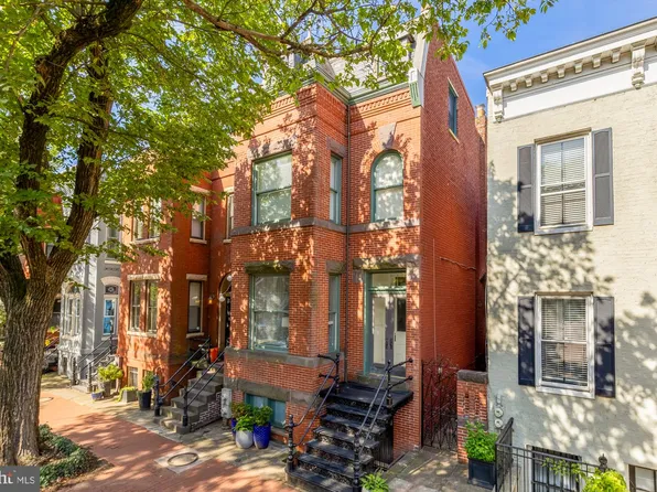 117 11th St SE, Washington, DC 20003
