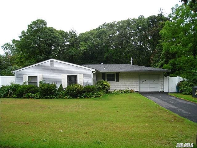 1st image of 21 Grendon Ln