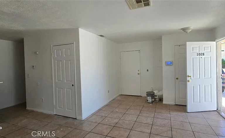 38708 Larkin Ave — Photo 8