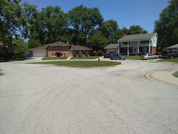 4th image of 15329 Ellis Ave