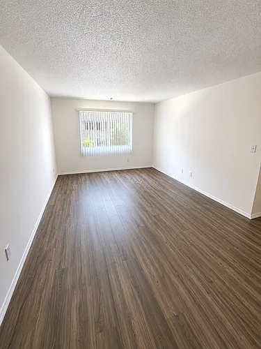 5531 Corteen Pl Photo 1 5531 Corteen Pl Photo 1