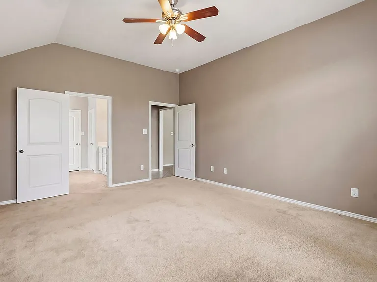 2935 Fair Chase Dr — Photo 7