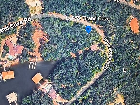 2nd image of 59 Grand Cove Rd