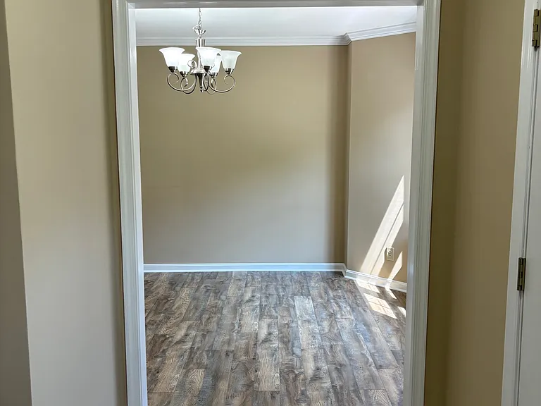 11920 Gardenia Dr — Photo 5