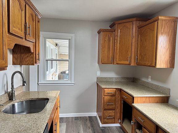 Kitchen 
* 3 cabinet doors needed replaced. They have been ordered, just waiting for them to arrive.