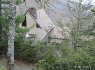 257 Lookout Dr, Mars Hill, NC 28754