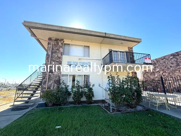 45 Wilson Ave Apts