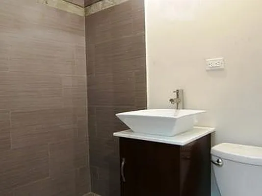 Sold by Nest Seekers International | media 13