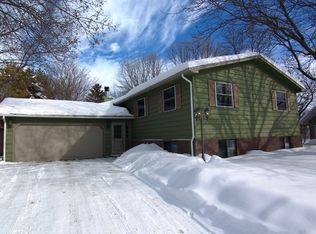1713 Teton Pass, Brookings, SD 57006