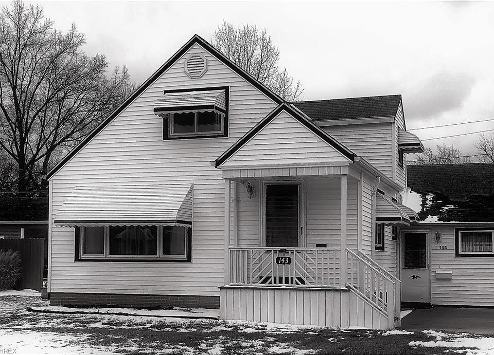 1st image of 143 Parkwood Ave