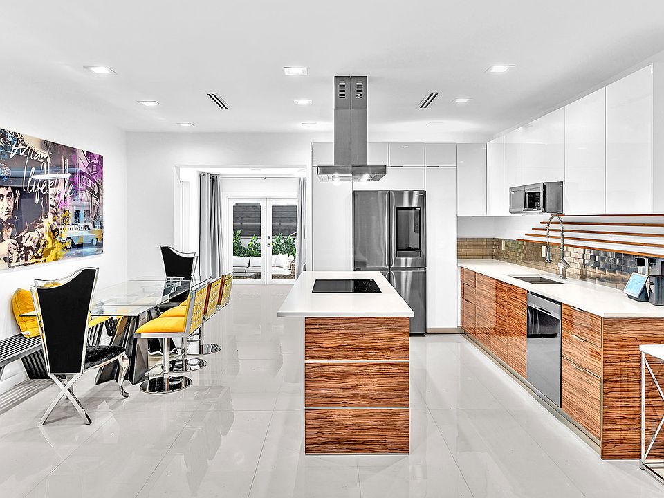 1st image of 1000 10th St #8B