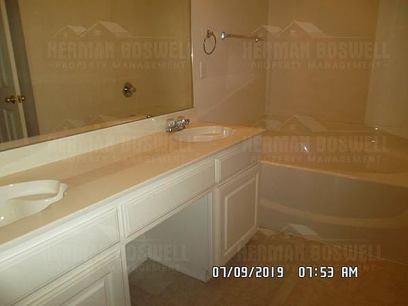 3rd image of 5508 Alta Verde Cir