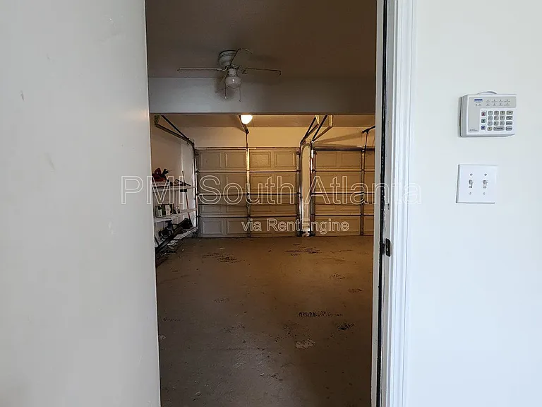 2551 Wrangler Dr SW — Photo 32
