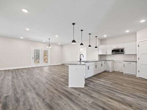4th image of 253 Wayne Hall Rd Lot 14