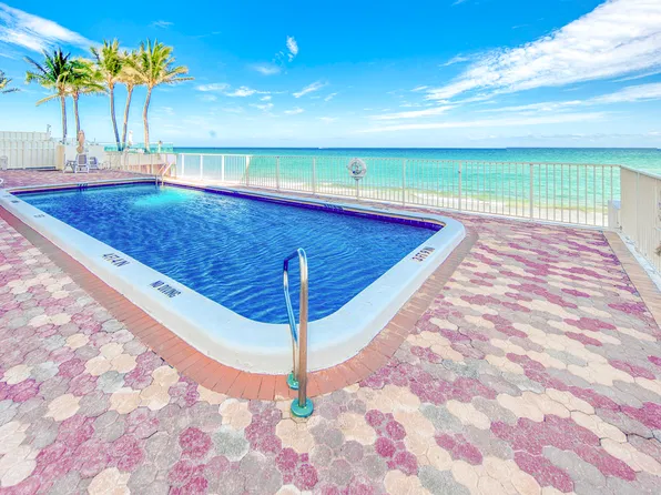 3580 S Ocean Blvd APT 3A, South Palm Beach, FL 33480