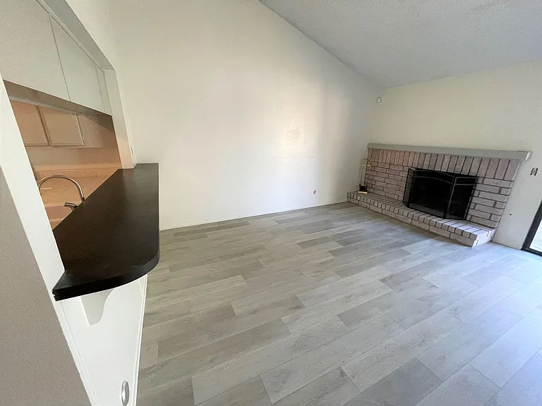 10428 Boulder Ct — Photo 6