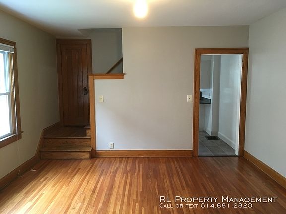 3rd image of 995 Northwest Blvd #995