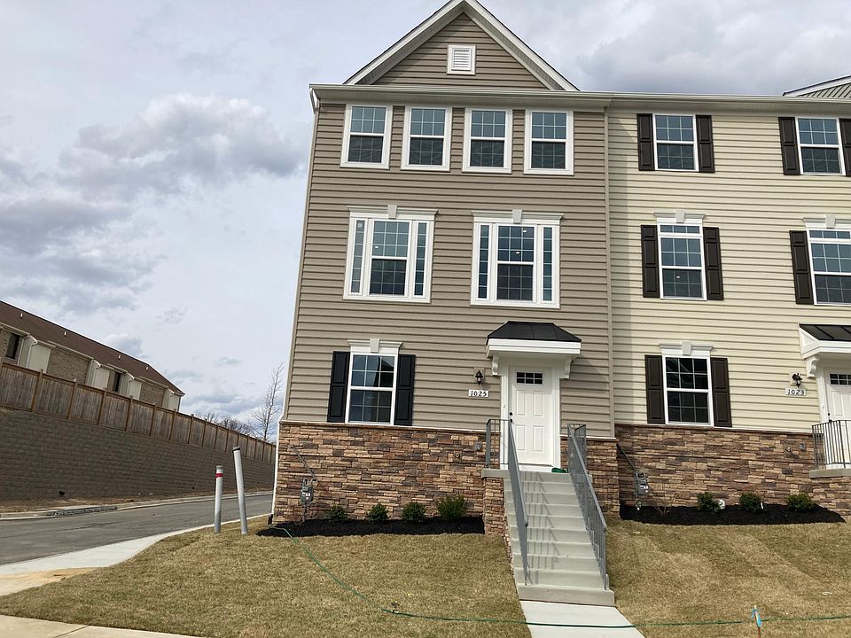 1st image of 1025 Valley Run Dr