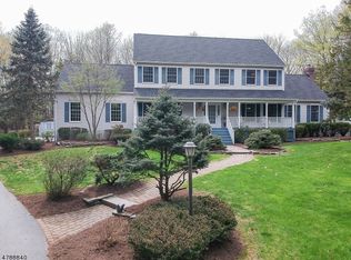 19 Morning Star Rd, Flemington, NJ 08822