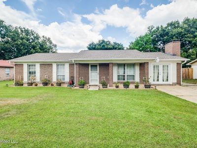 1208 King Henry Dr, Ocean Springs, MS, 39564