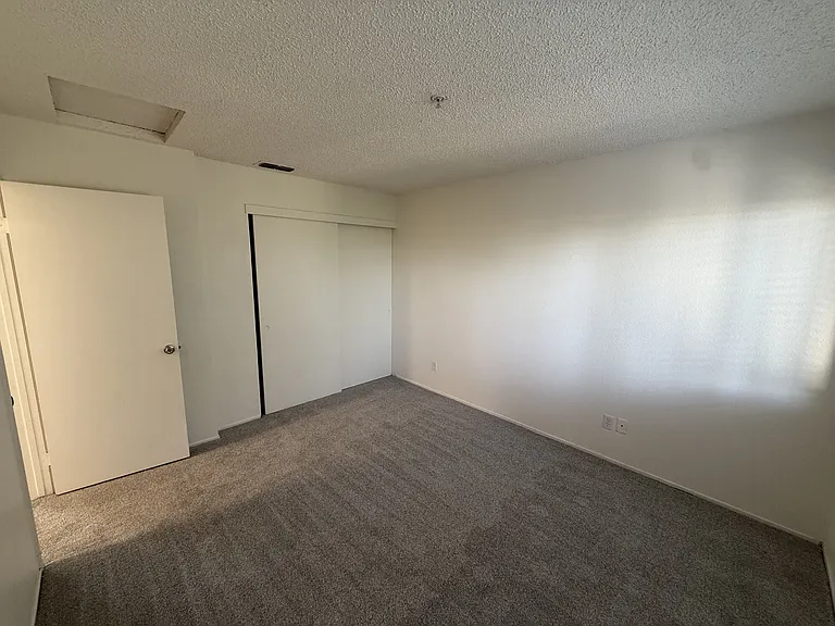 Plumwood Apartments — Photo 17