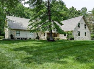 8324 Lookout Ct, Indianapolis, IN 46217