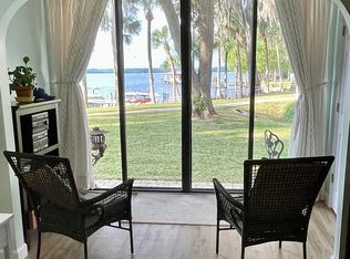 107 Hiawatha Ct E, East Palatka, FL 32131