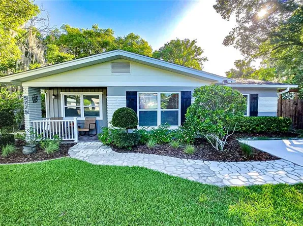 5725 14th St, Zephyrhills, FL 33542