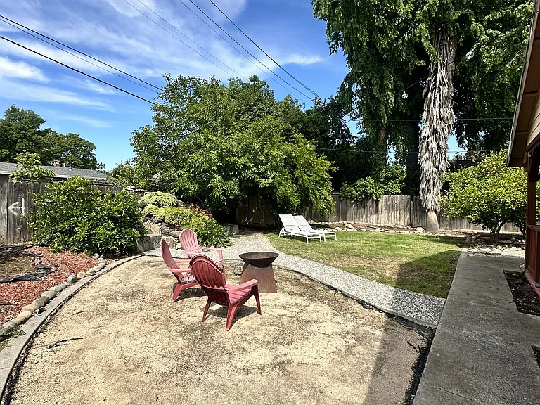 627 K St — Photo 20