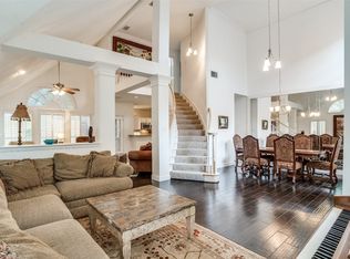 14588 Camelot Ct, Addison, TX 75001