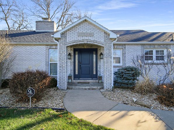 8 Country Club Dr, Mexico, MO 65265