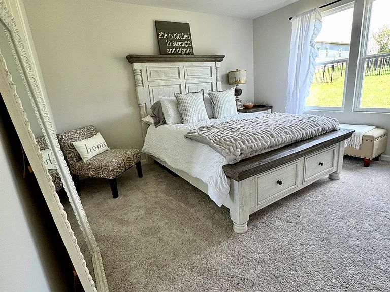 129 Elegance Way — Photo 7