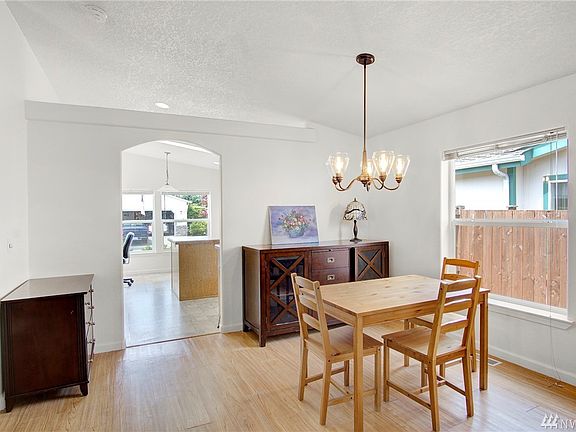 3rd image of 17617 21st Ave E
