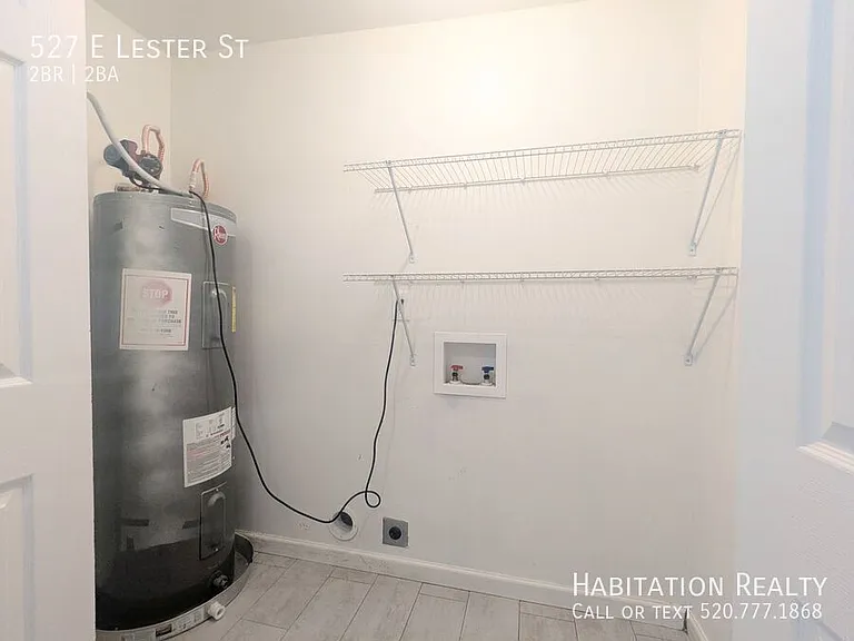 527 E Lester St — Photo 20