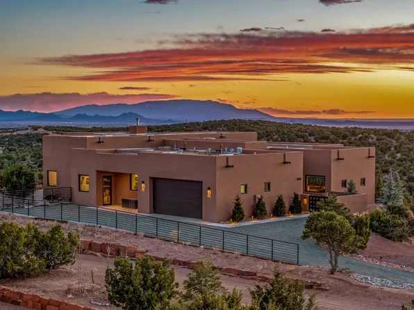 1801 Arbolitos Ln, Santa Fe, NM 87506