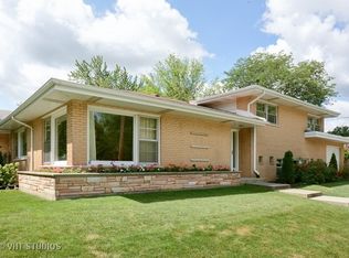 2037 Willow Rd, Homewood, IL 60430