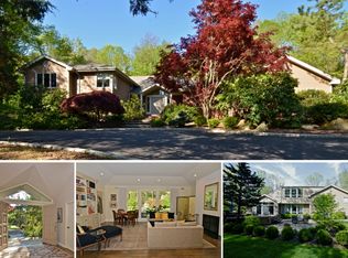 1 Cedar Ridge Rd, Chester, NJ 07930