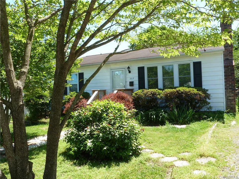 1st image of 207 N Kalmia Ave