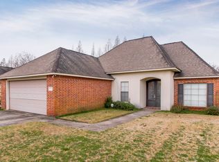 12115 Cypress Ridge Dr, Geismar, LA 70734