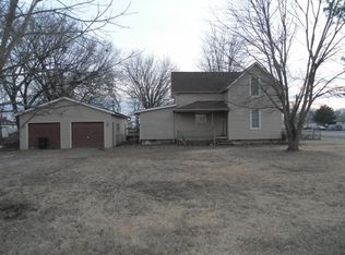 1025 Potomac St, Burlington, KS 66839