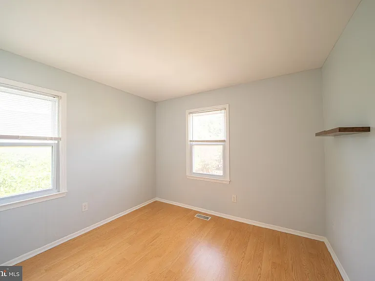 9572 Inverary Ct — Photo 22