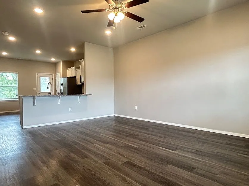 949 East Sparrow Circle - 1 — Photo 4